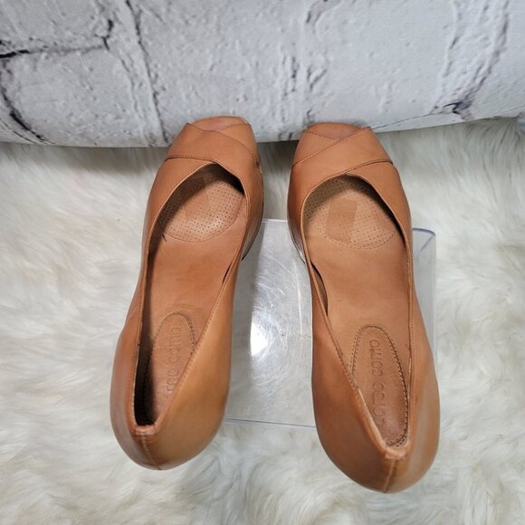 Corso Como Womens Sz 9.5 Tan Peep Toe Slip On Pumps Leather Heels Classic Office - Picture 5 of 12